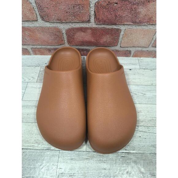 Crocs Dylan Clogs Men's 7 Women's 9 Cognac Brown Classic Slip On New 209366 - Picture 3 of 9